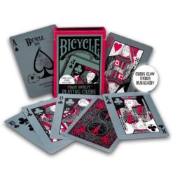 CLASSIC Bicycle Creative – Tragic Royalty 6 CLASSIC Bicycle Creative – Tragic Royalty -Les Des masKes CLASSIC Bicycle Creative Tragic Royalty 2 1