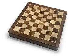 ABIGAMES – Jeu D’échecs / Chess – JEU D’ECHECS MAGNÉTIQUE 12″ – 30CM -Les Des masKes JEU DECHECS EN ACACIA ET ERABLE 30CM 641
